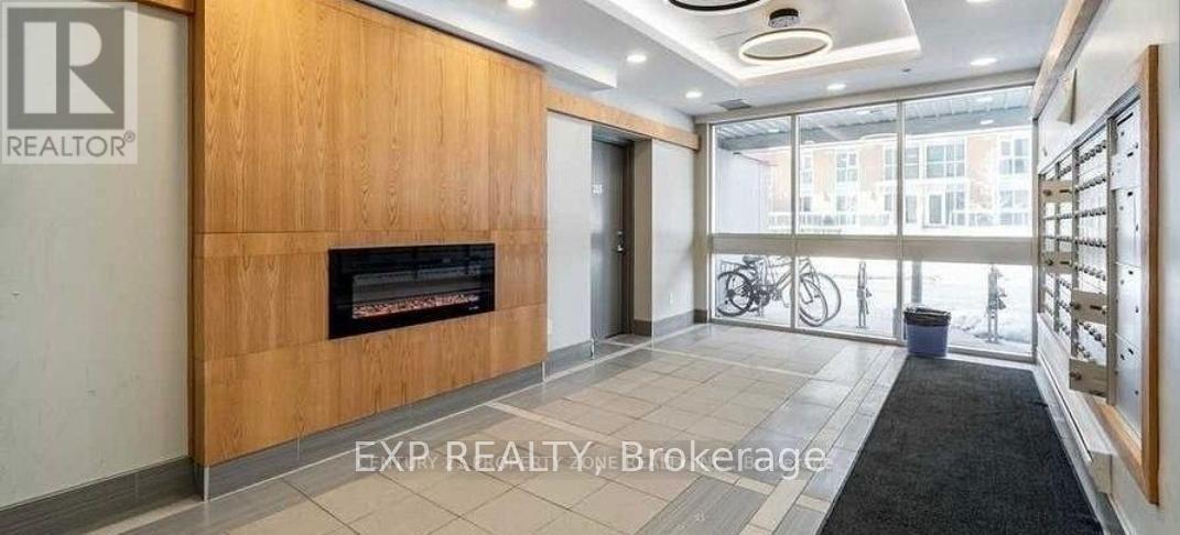 2107 - 258B Sunview Street, Waterloo, ON - Indoor Photo Showing Other Room