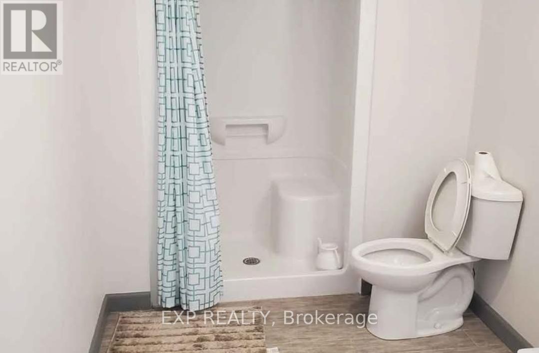 2107 - 258B Sunview Street, Waterloo, ON - Indoor Photo Showing Bathroom