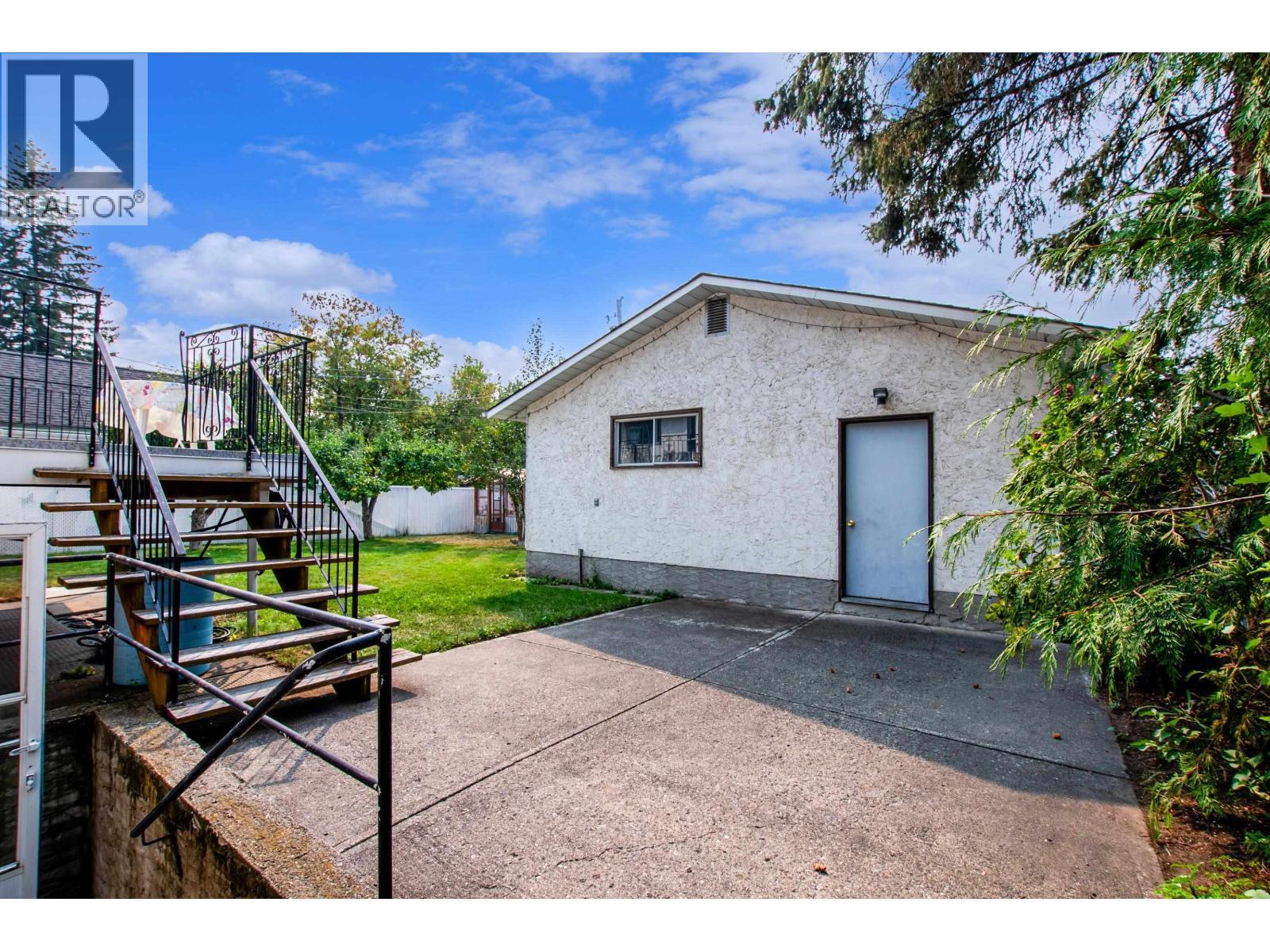 2438 Mcbride Crescent, Prince George, BC - Outdoor With Exterior