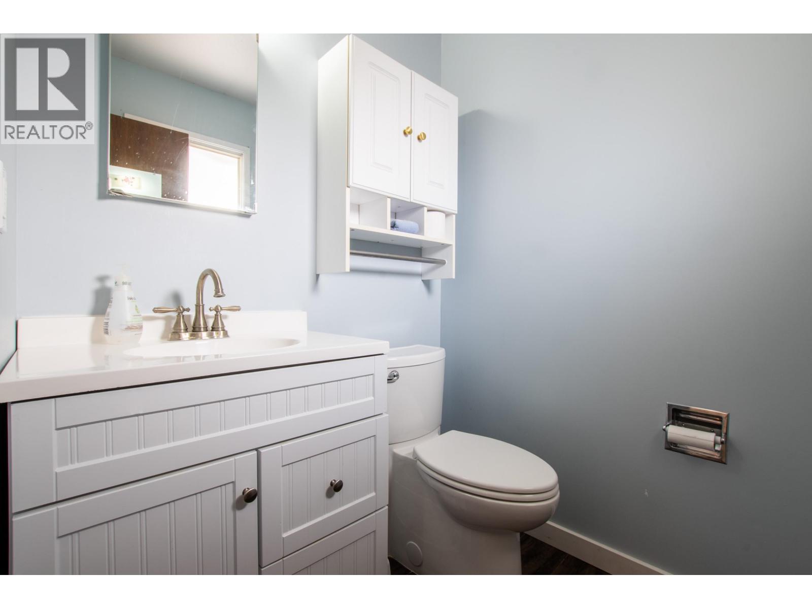 2438 Mcbride Crescent, Prince George, BC - Indoor Photo Showing Bathroom