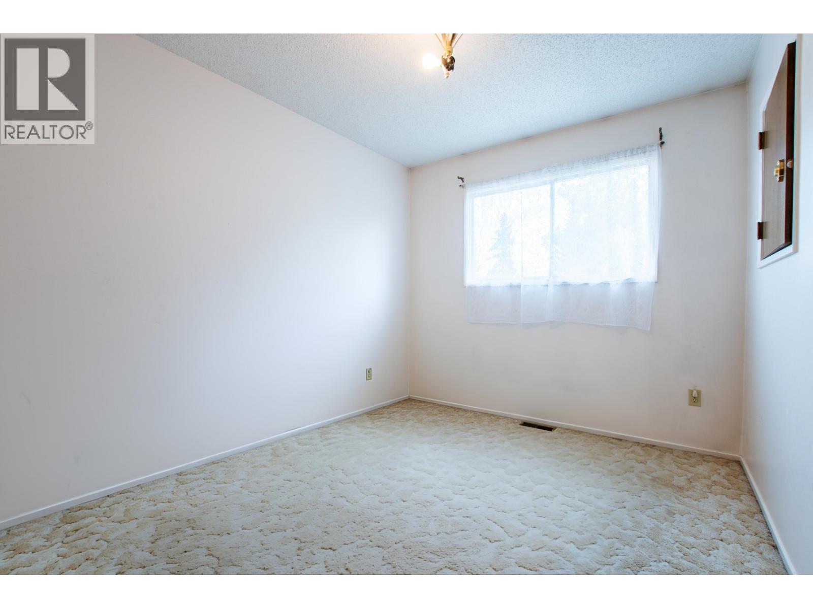 2438 Mcbride Crescent, Prince George, BC - Indoor Photo Showing Other Room