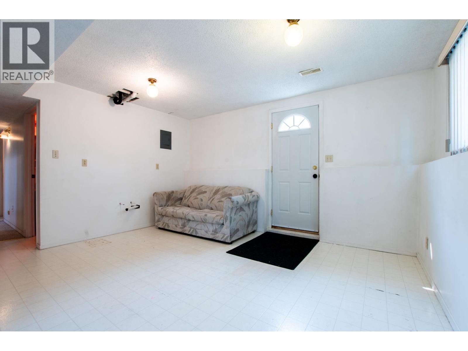 2438 Mcbride Crescent, Prince George, BC - Indoor Photo Showing Other Room