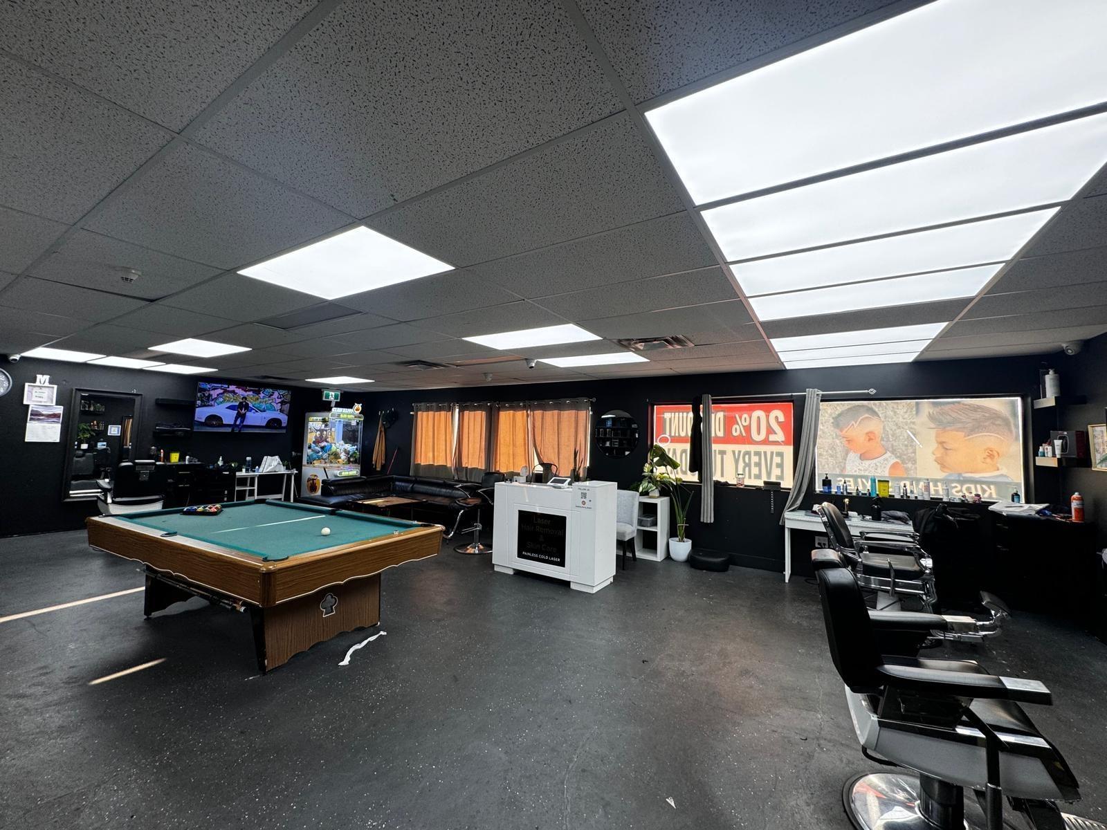 201 31838 South Fraser Way, Abbotsford, BC