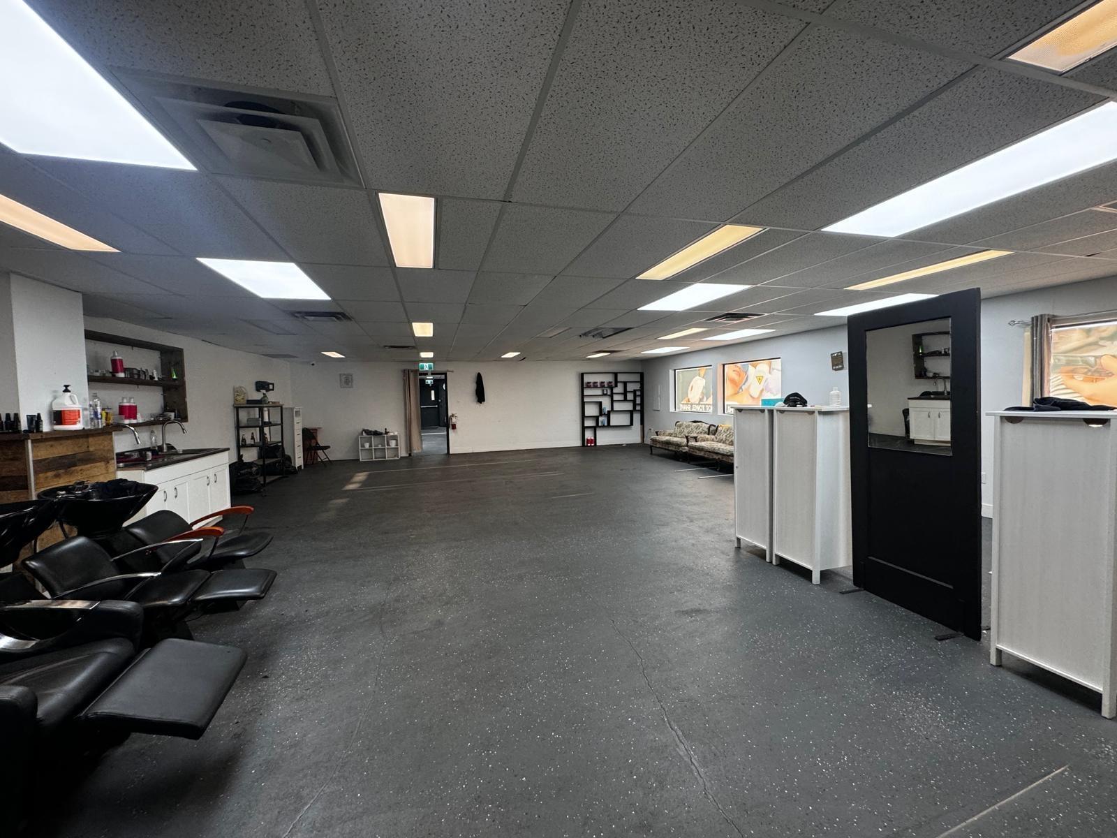 201 31838 South Fraser Way, Abbotsford, BC