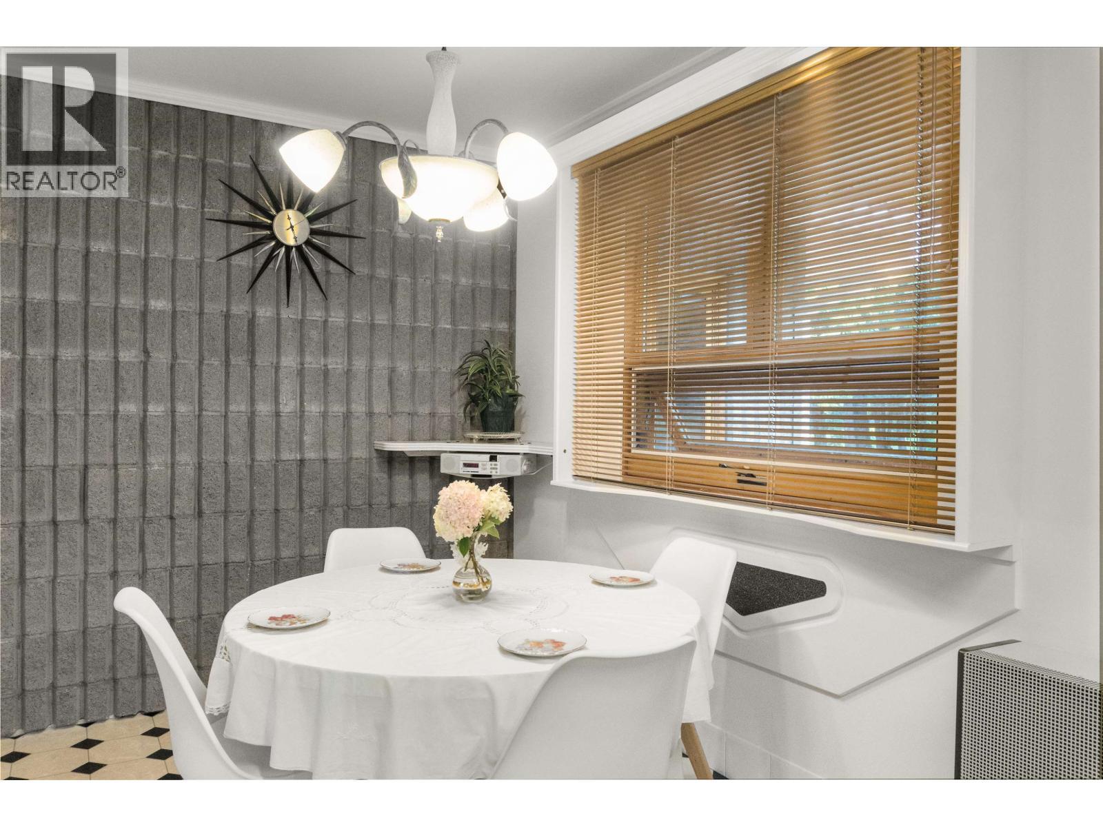 96 Greyling Avenue, Kitimat, BC - Indoor Photo Showing Dining Room