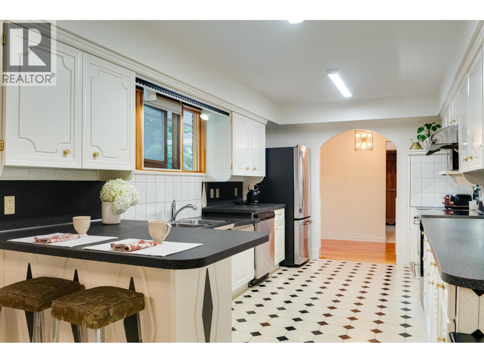 96 Greyling Avenue, Kitimat, BC - Indoor