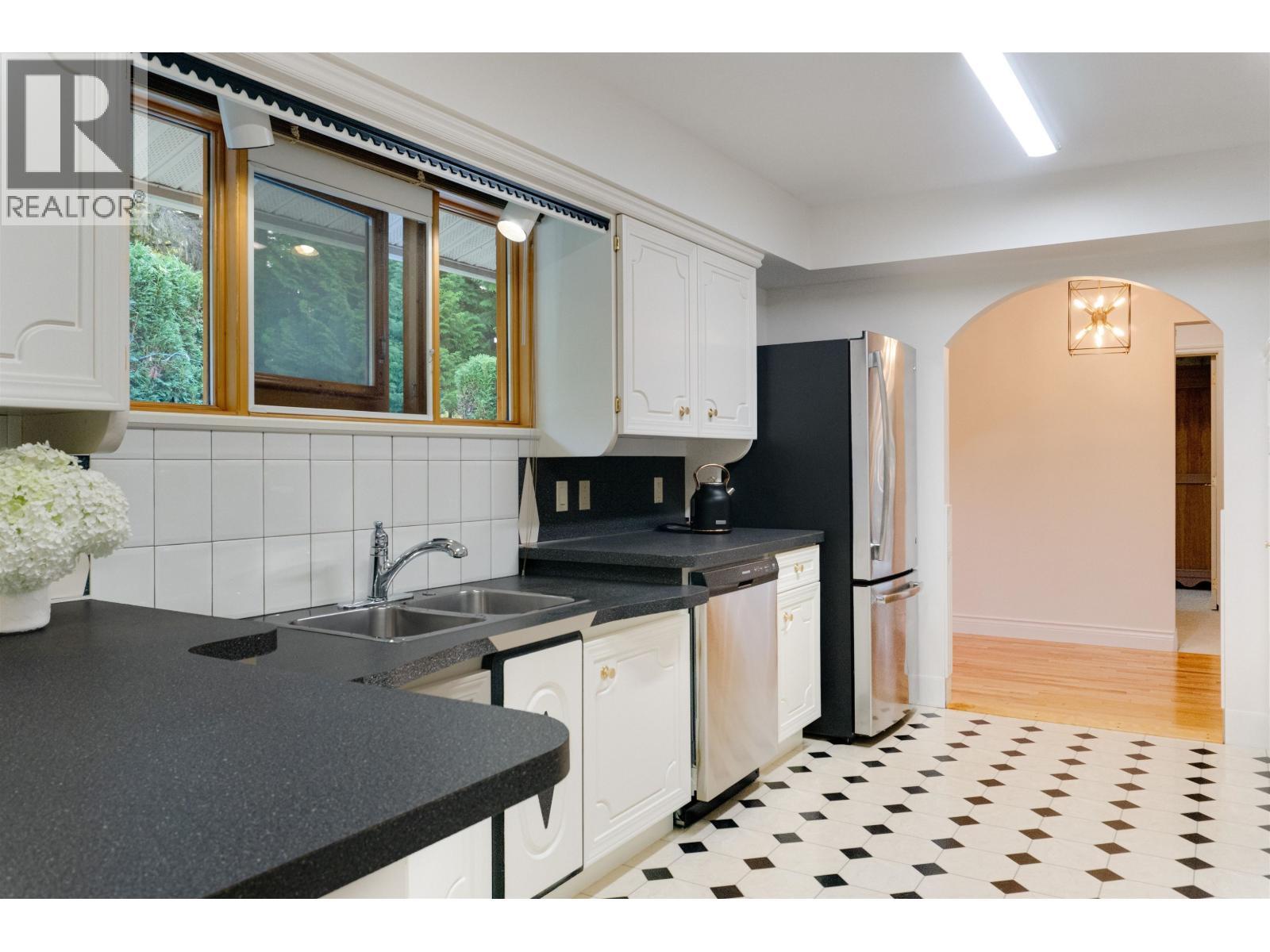 96 Greyling Avenue, Kitimat, BC - Indoor Photo Showing Kitchen With Double Sink