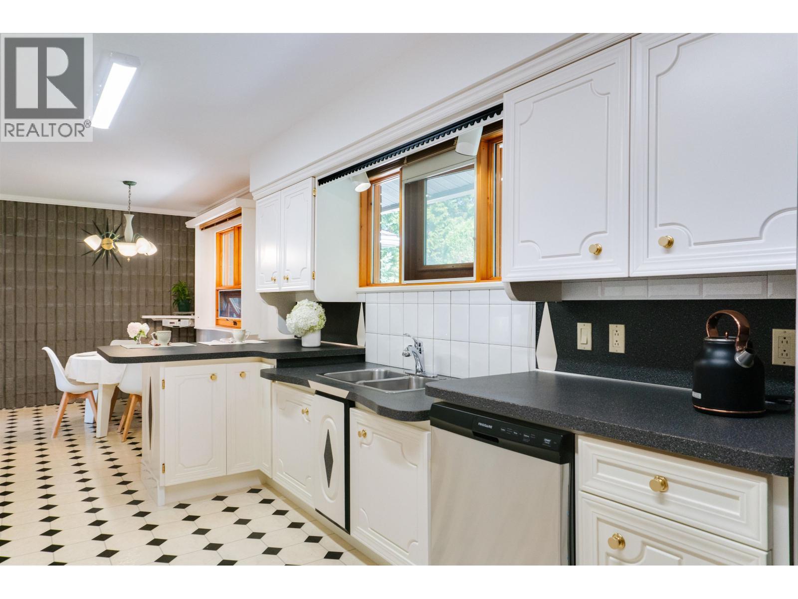 96 Greyling Avenue, Kitimat, BC - Indoor Photo Showing Kitchen With Double Sink