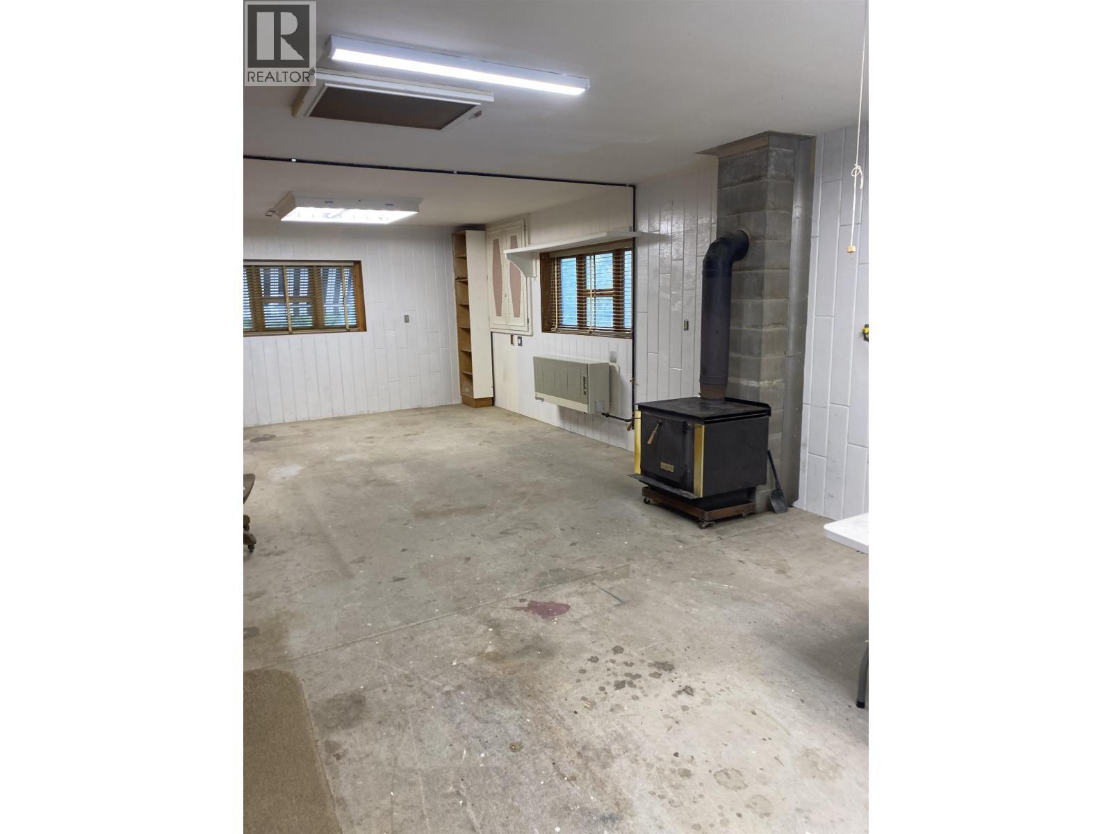 96 Greyling Avenue, Kitimat, BC - Indoor