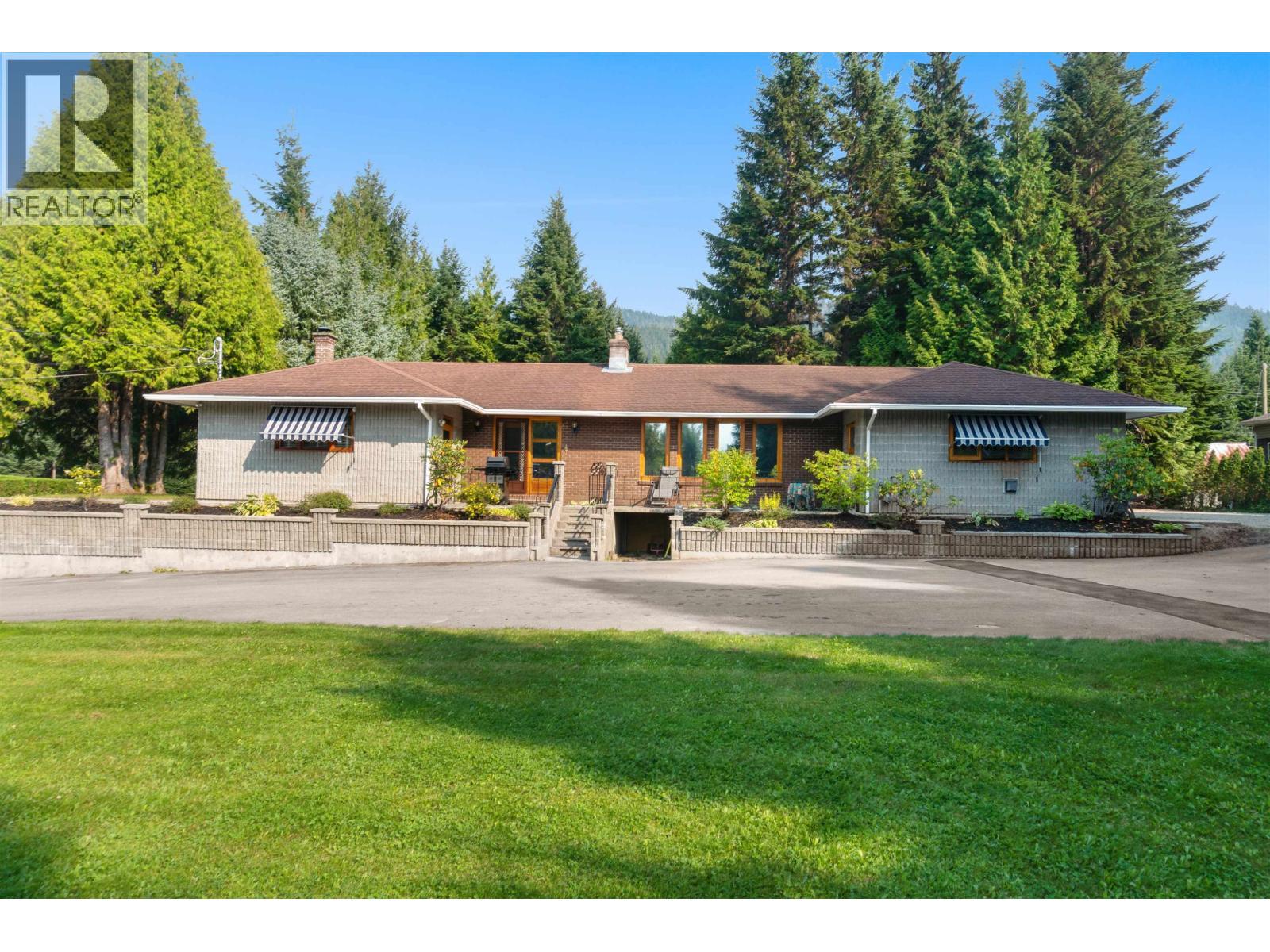 96 Greyling Avenue, Kitimat, BC - Outdoor