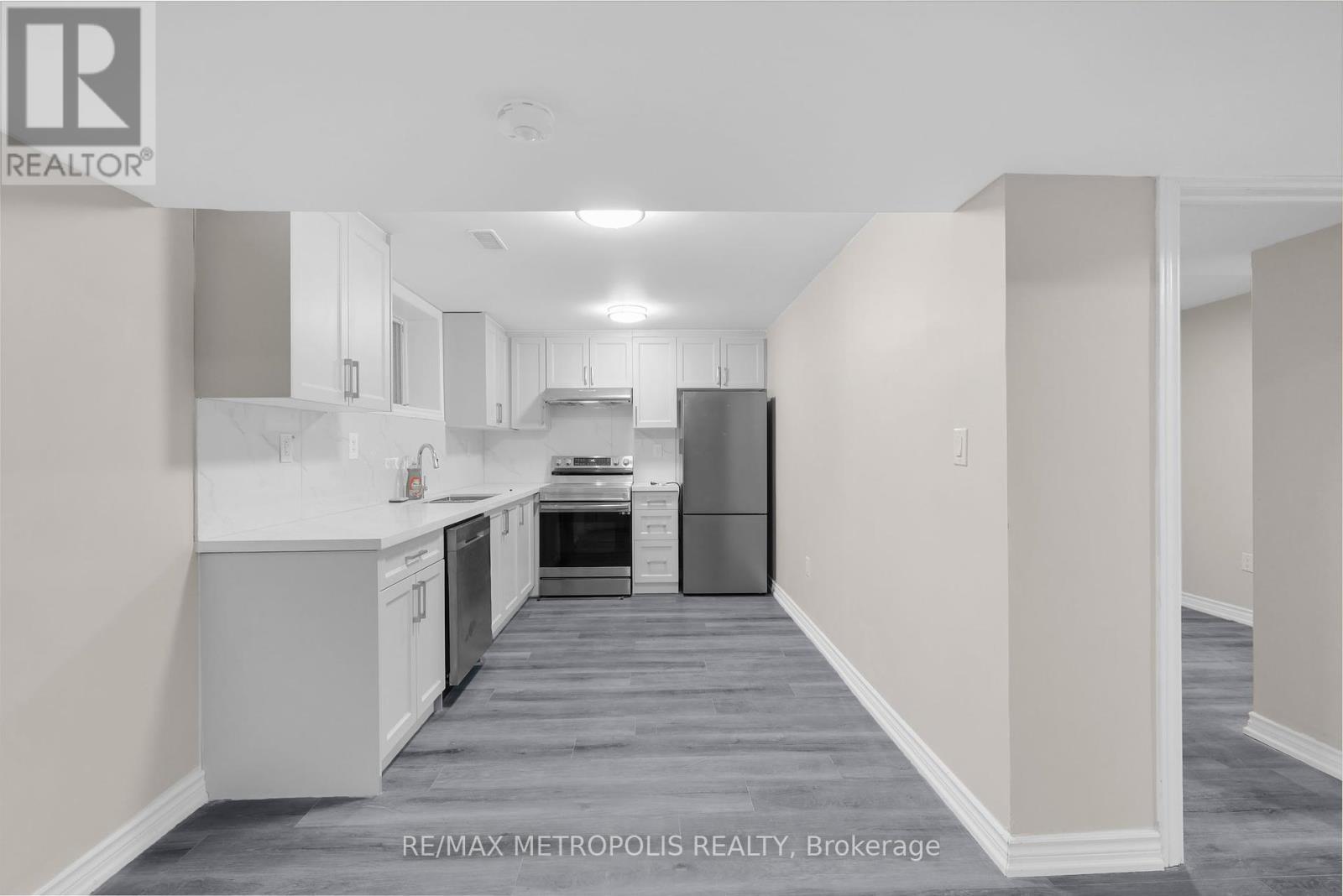 Bsmt - 161 Windfields Farm Drive W, Oshawa, ON - Indoor Photo Showing Kitchen