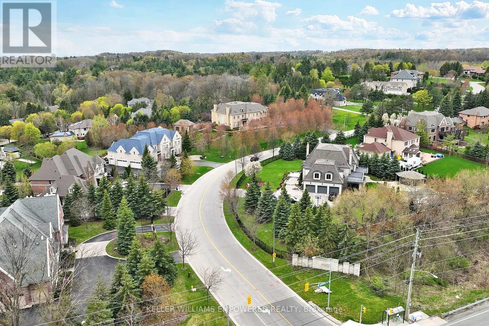 15 Honey Locust Court, Vaughan, ON