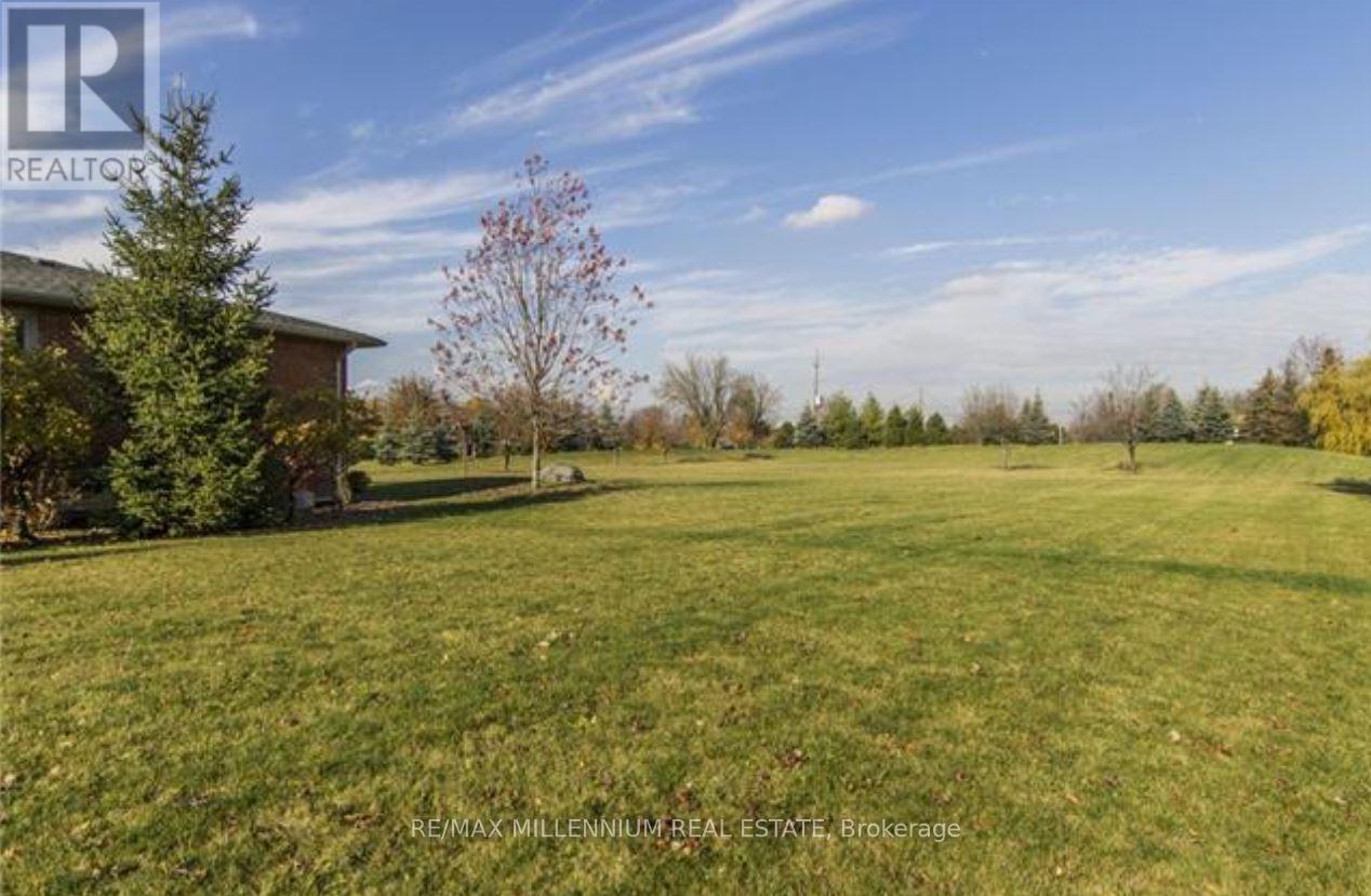 32 Michelangelo Boulevard, Brampton, ON - Outdoor With View