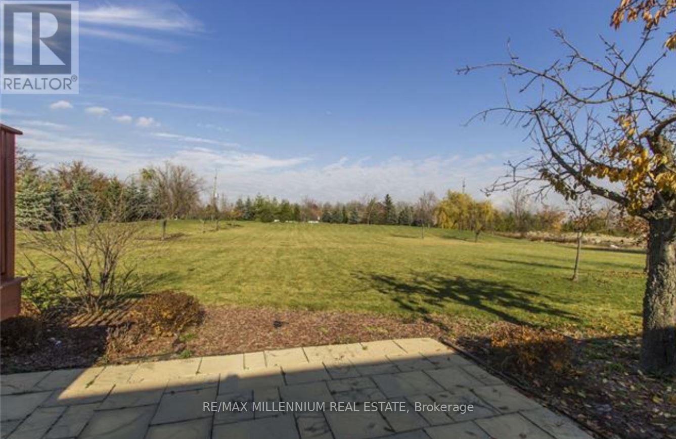 32 Michelangelo Boulevard, Brampton, ON - Outdoor With View