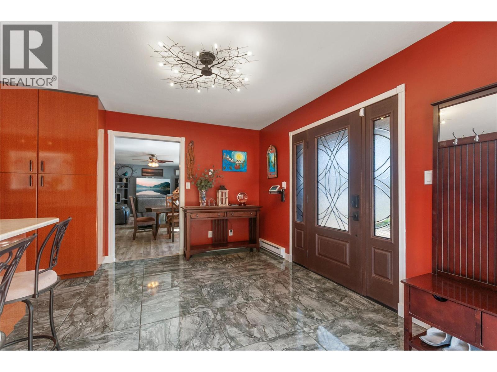 1998 Hwy 97 Highway, Okanagan Falls, BC - Indoor Photo Showing Other Room