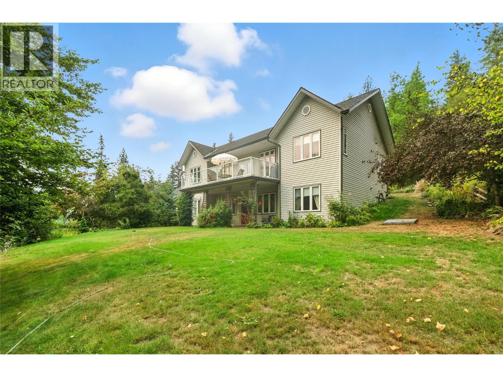 4175 Brown Road, Bonnington, BC - Outdoor