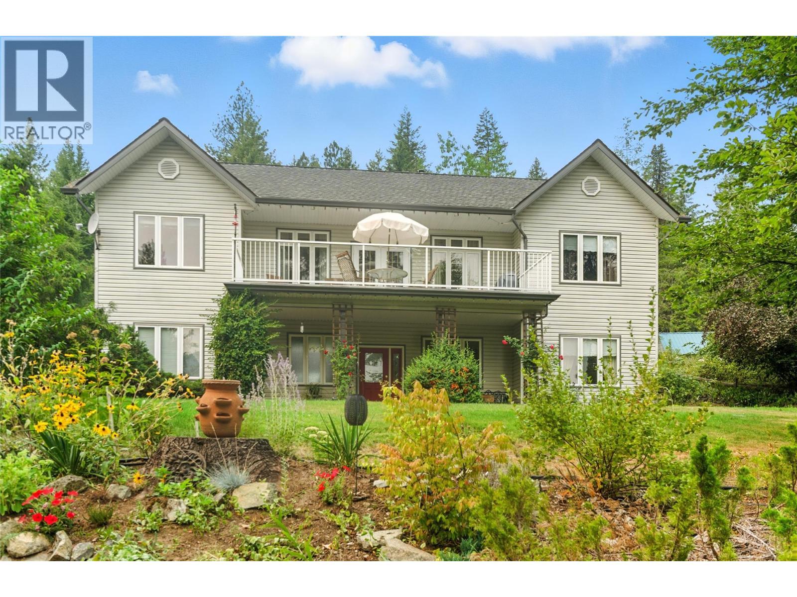 4175 Brown Road, Bonnington, BC - Outdoor With Deck Patio Veranda