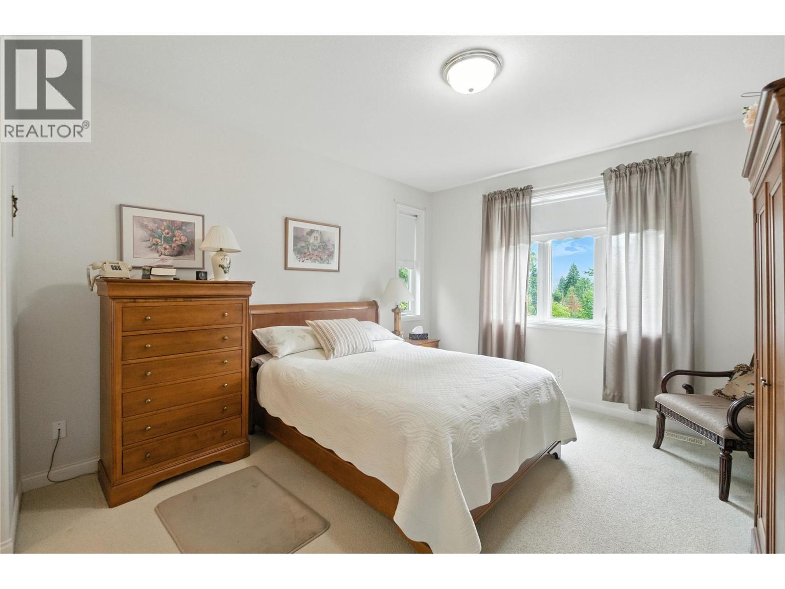 4175 Brown Road, Bonnington, BC - Indoor Photo Showing Bedroom