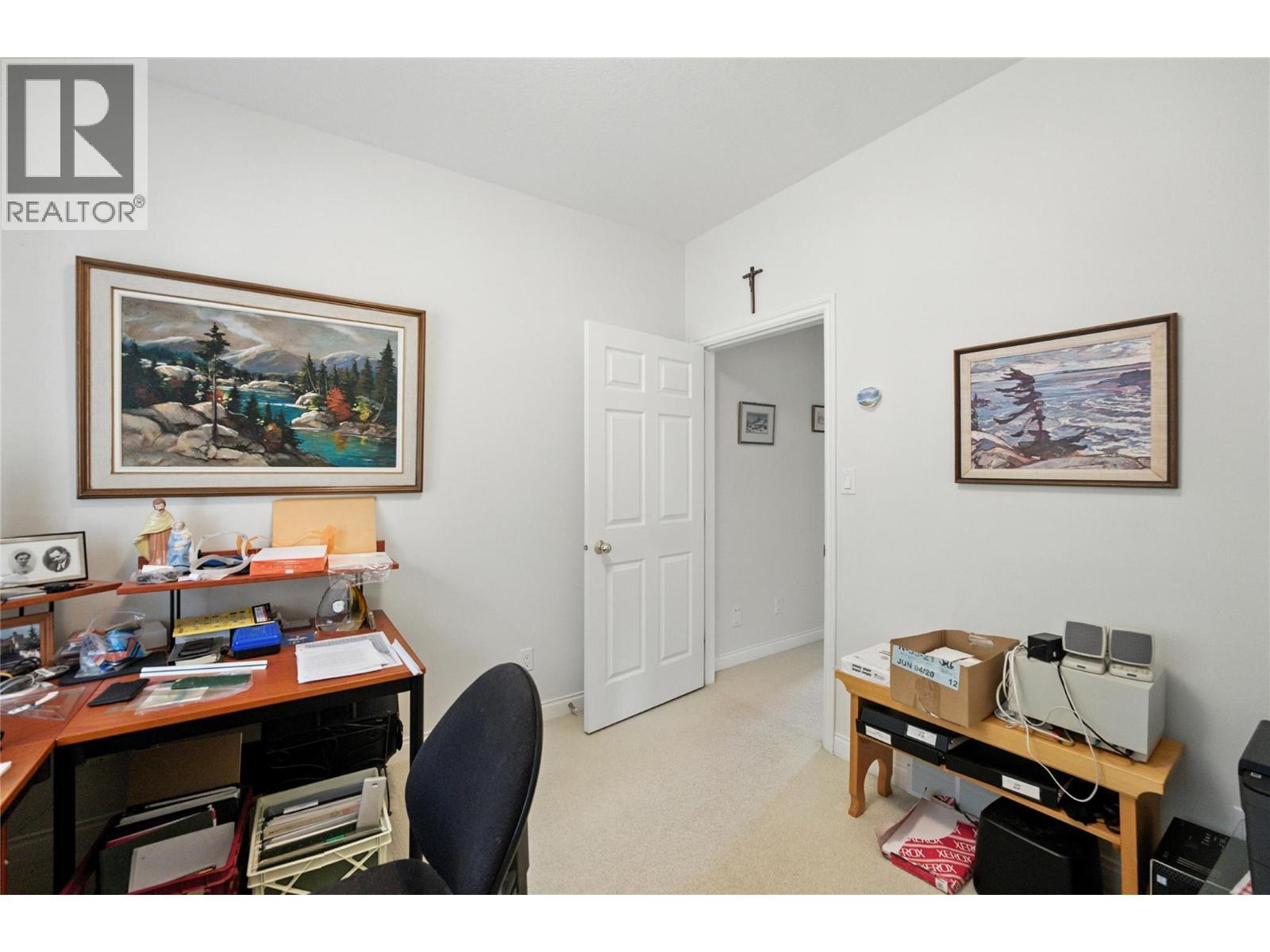 4175 Brown Road, Bonnington, BC - Indoor Photo Showing Office