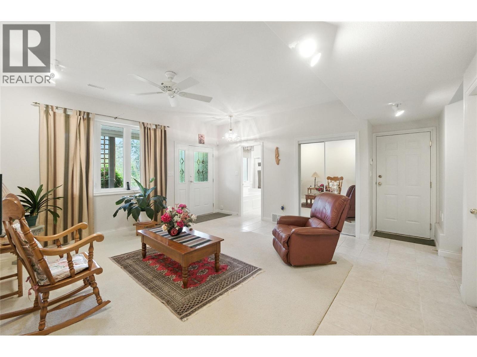 4175 Brown Road, Bonnington, BC - Indoor