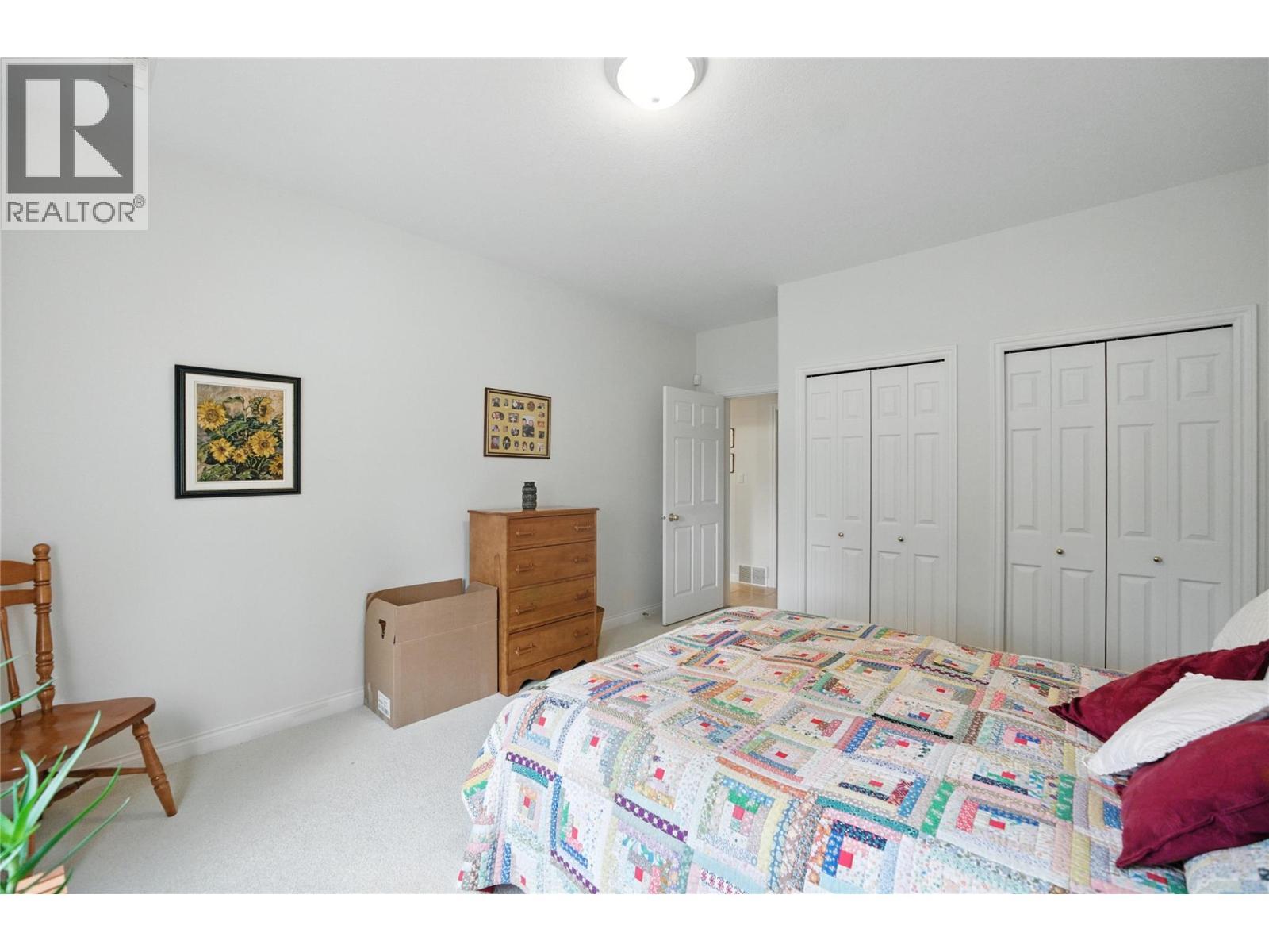 4175 Brown Road, Bonnington, BC - Indoor Photo Showing Bedroom