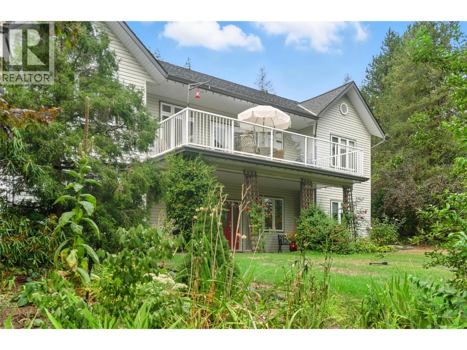 4175 Brown Road, Bonnington, BC - Outdoor With Deck Patio Veranda