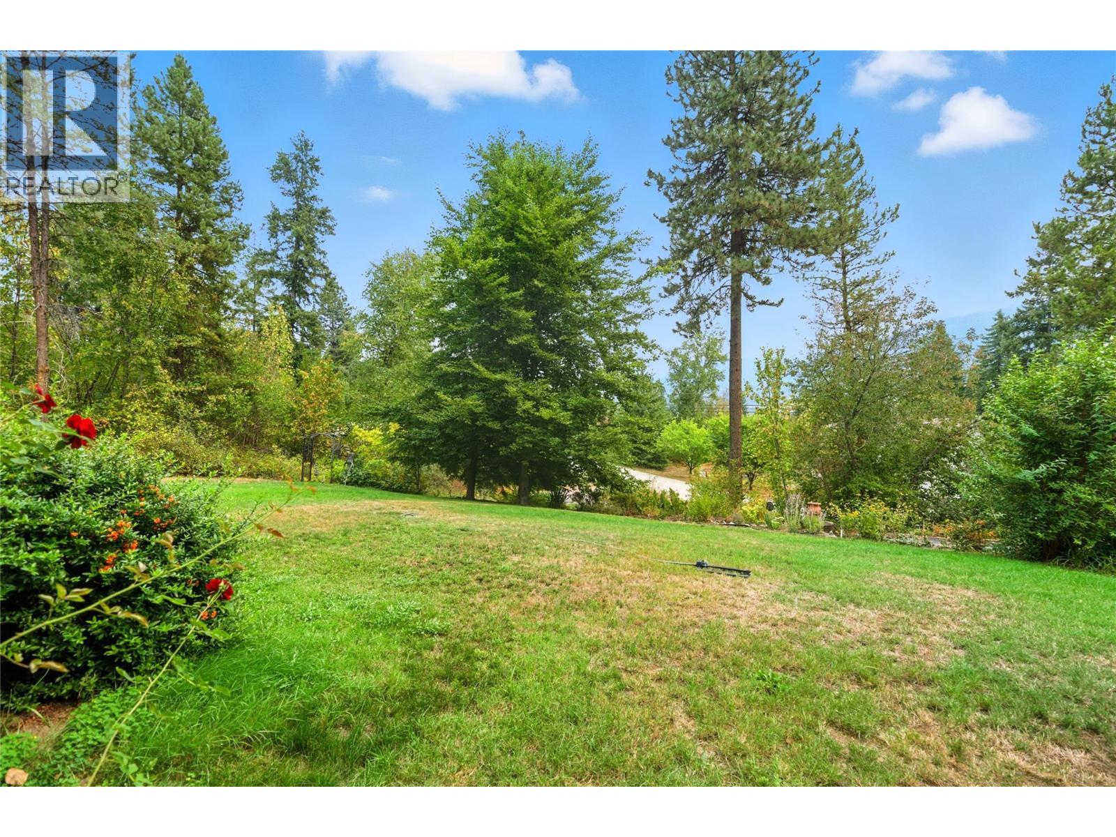 4175 Brown Road, Bonnington, BC - Outdoor