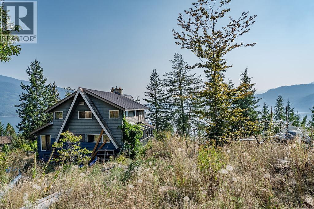 4259 Woodbury Village Road, Ainsworth, BC - Outdoor