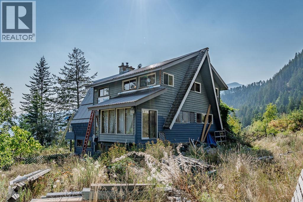 4259 Woodbury Village Road, Ainsworth, BC - Outdoor