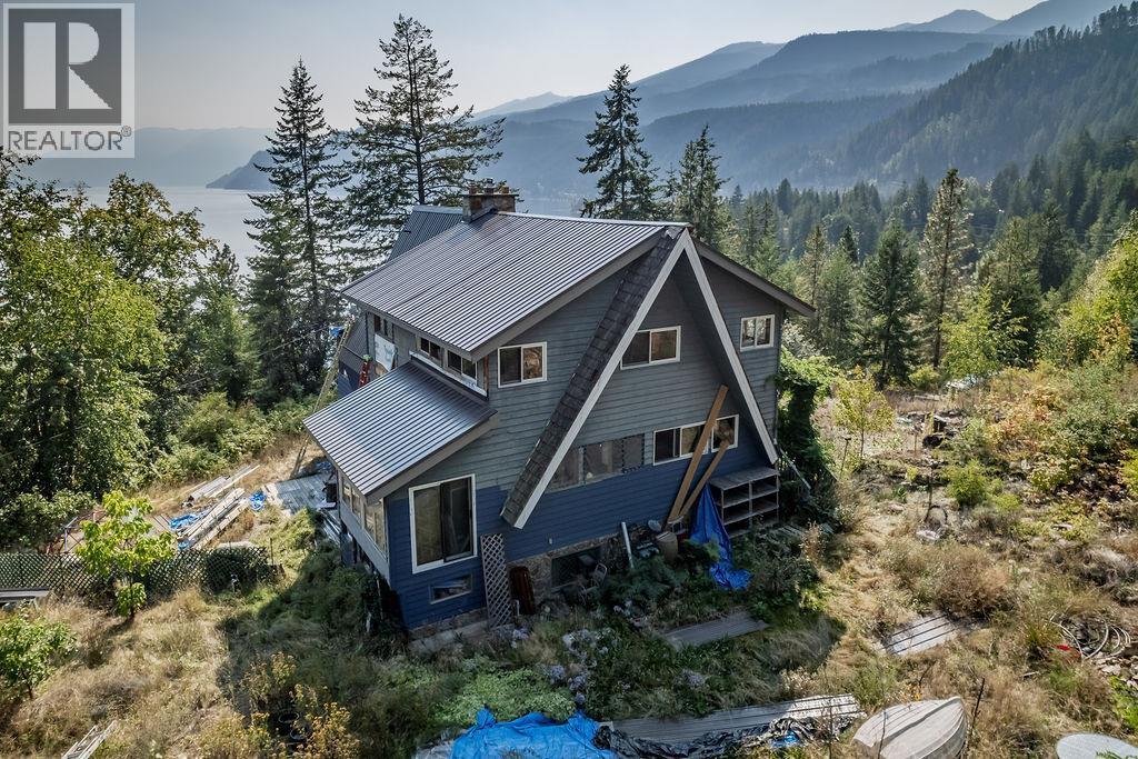 4259 Woodbury Village Road, Ainsworth, BC - Outdoor