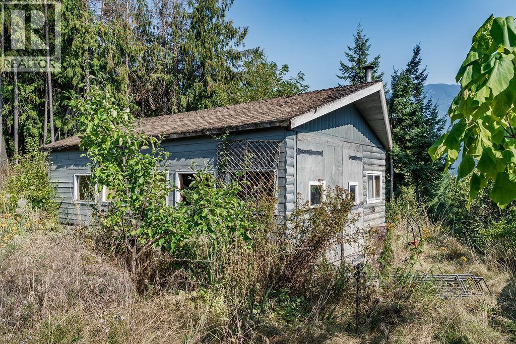 4259 Woodbury Village Road, Ainsworth, BC - Outdoor