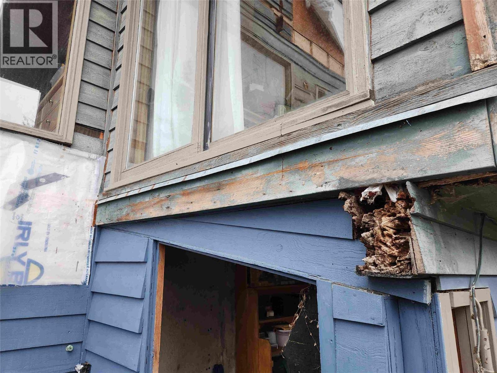 4259 Woodbury Village Road, Ainsworth, BC - Outdoor With Exterior