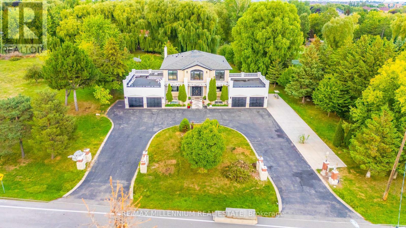 15 Julian Drive, Brampton, ON - Outdoor With View