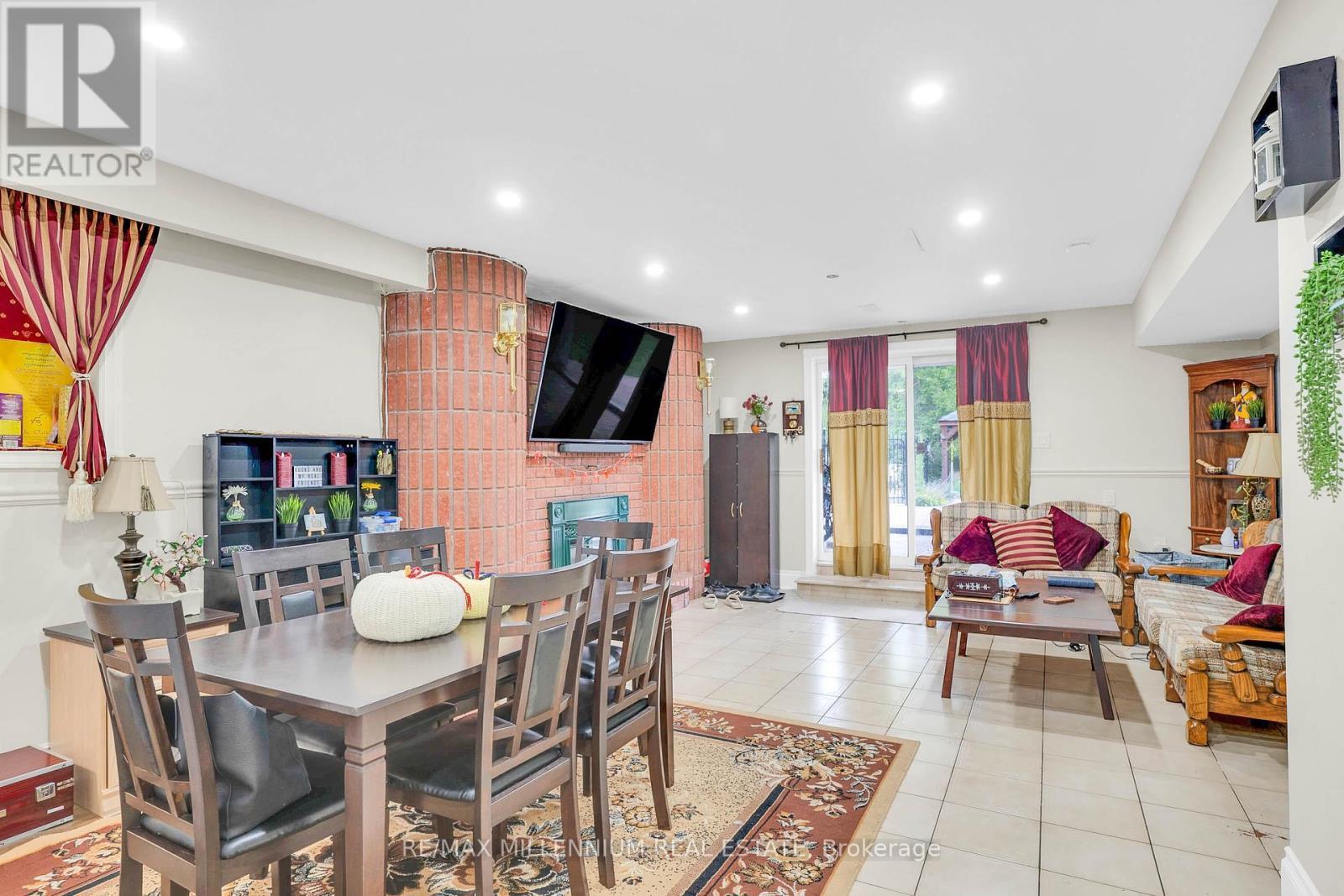 15 Julian Drive, Brampton, ON - Indoor With Fireplace