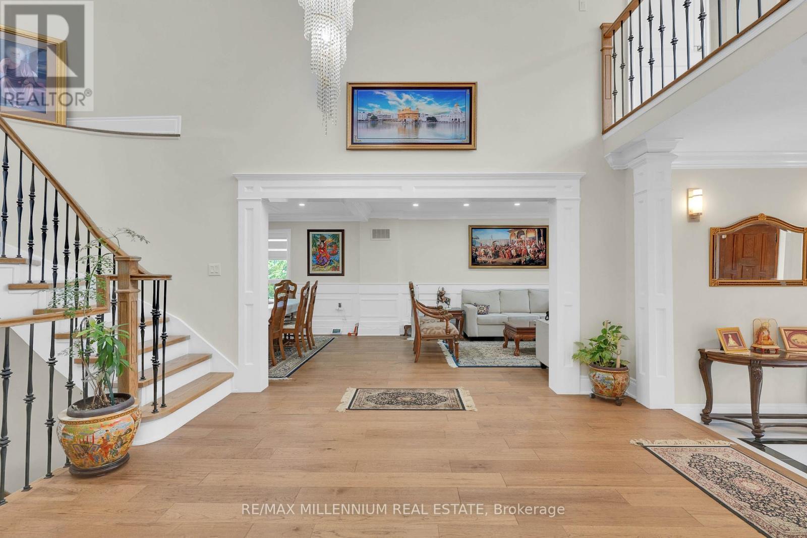 15 Julian Drive, Brampton, ON - Indoor Photo Showing Other Room