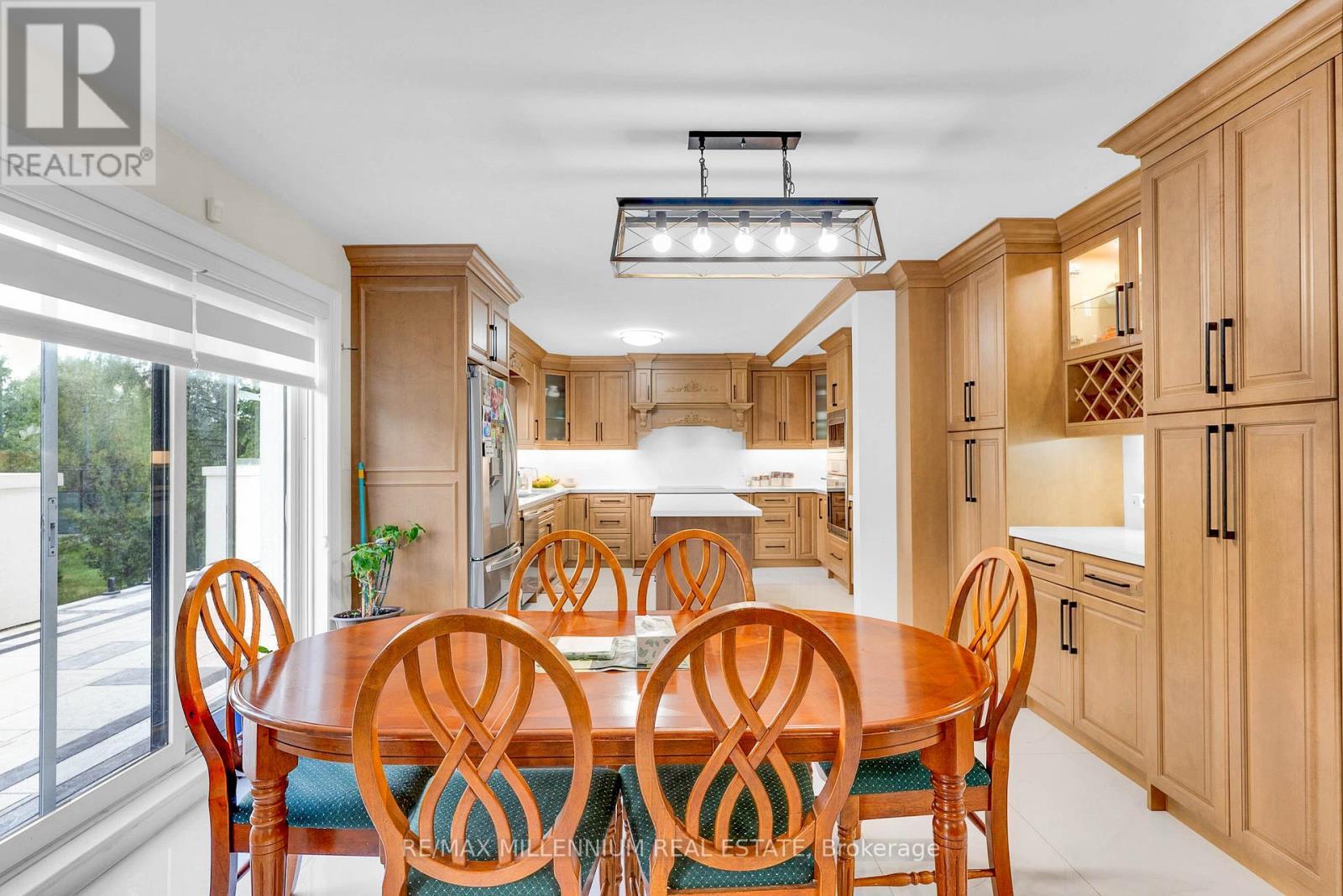 15 Julian Drive, Brampton, ON - Indoor Photo Showing Dining Room