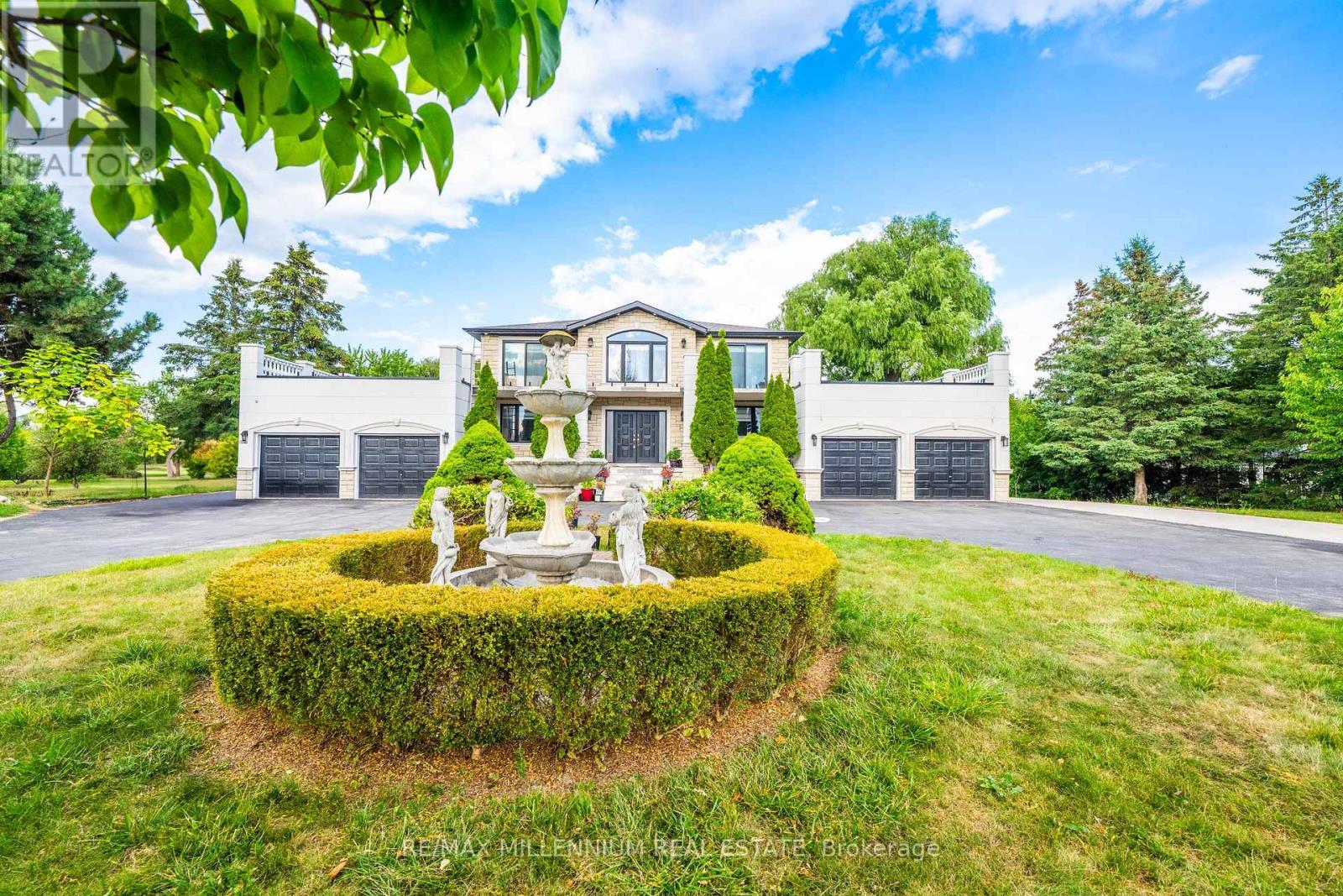 15 Julian Drive, Brampton, ON - Outdoor