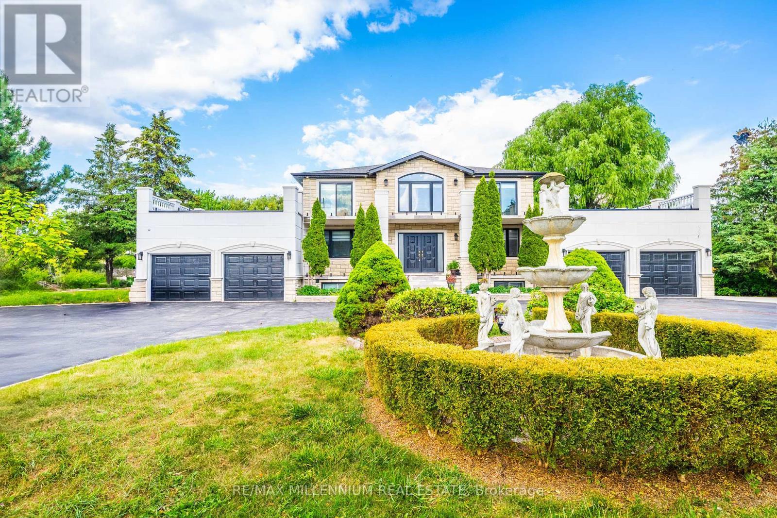 15 Julian Drive, Brampton, ON - Outdoor