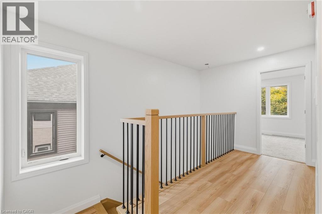 139 Pugh Street, Milverton, ON - Indoor Photo Showing Other Room