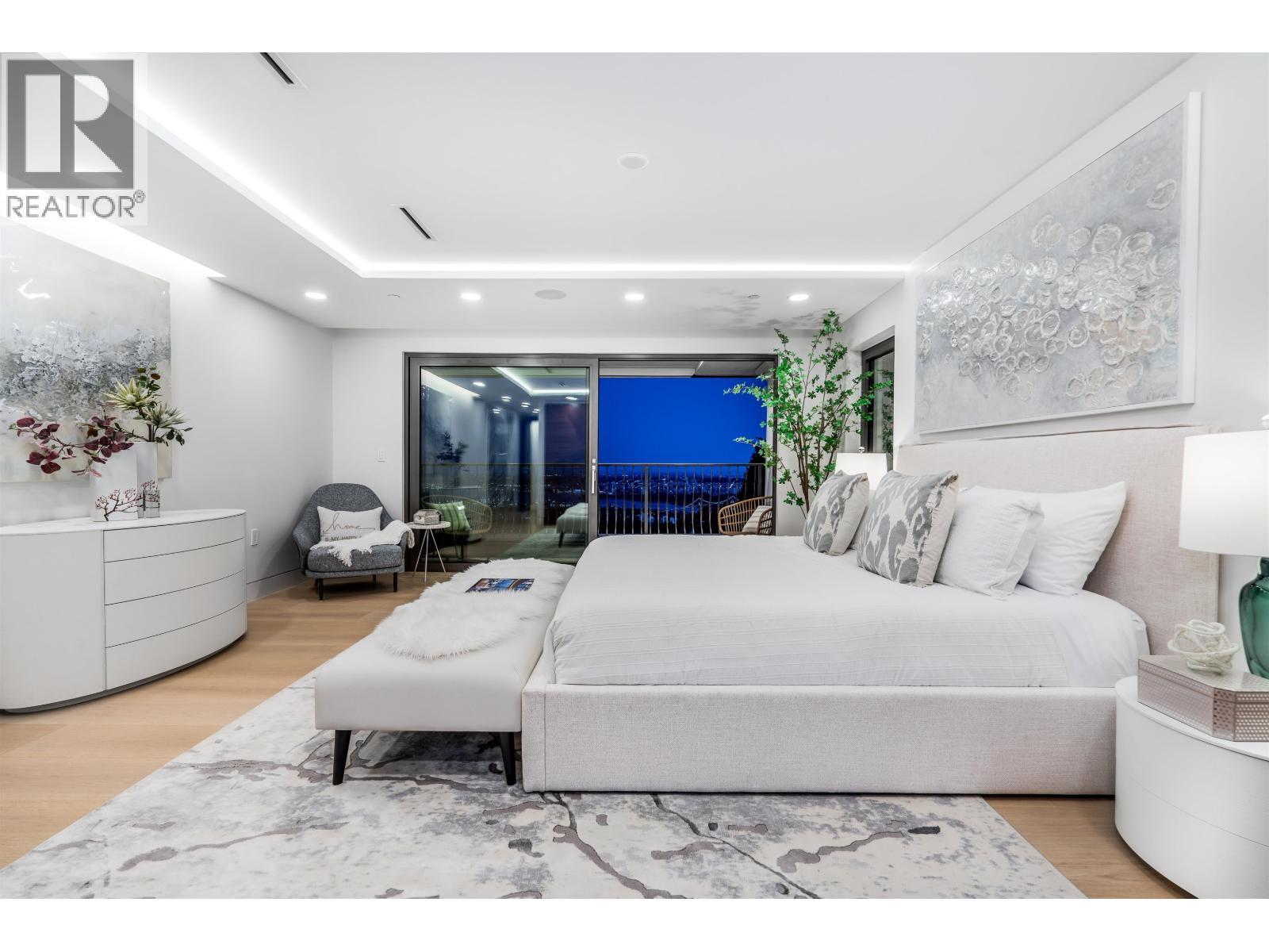 1123 Crestline Road, West Vancouver, BC - Indoor Photo Showing Other Room