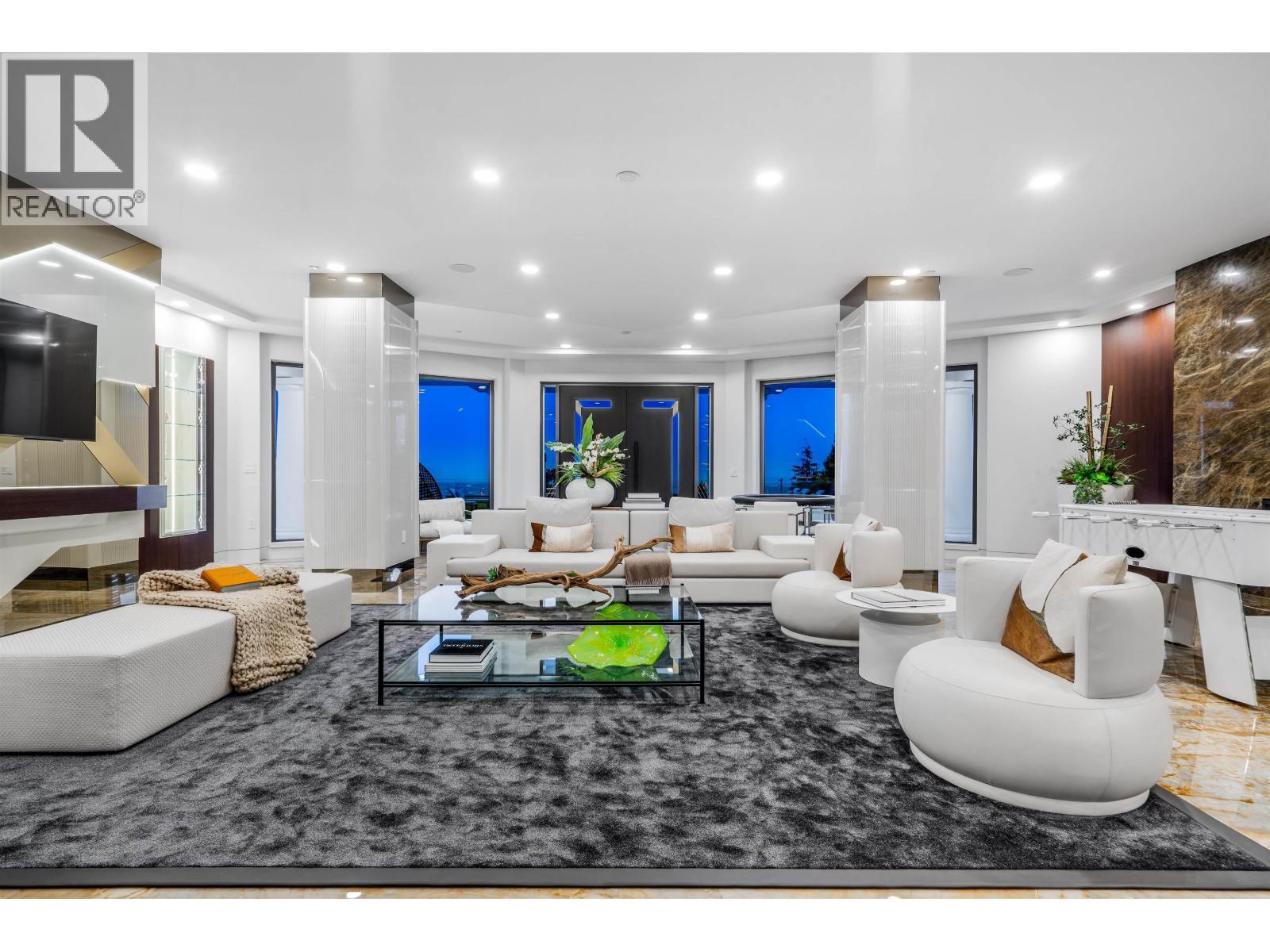 1123 Crestline Road, West Vancouver, BC - Indoor