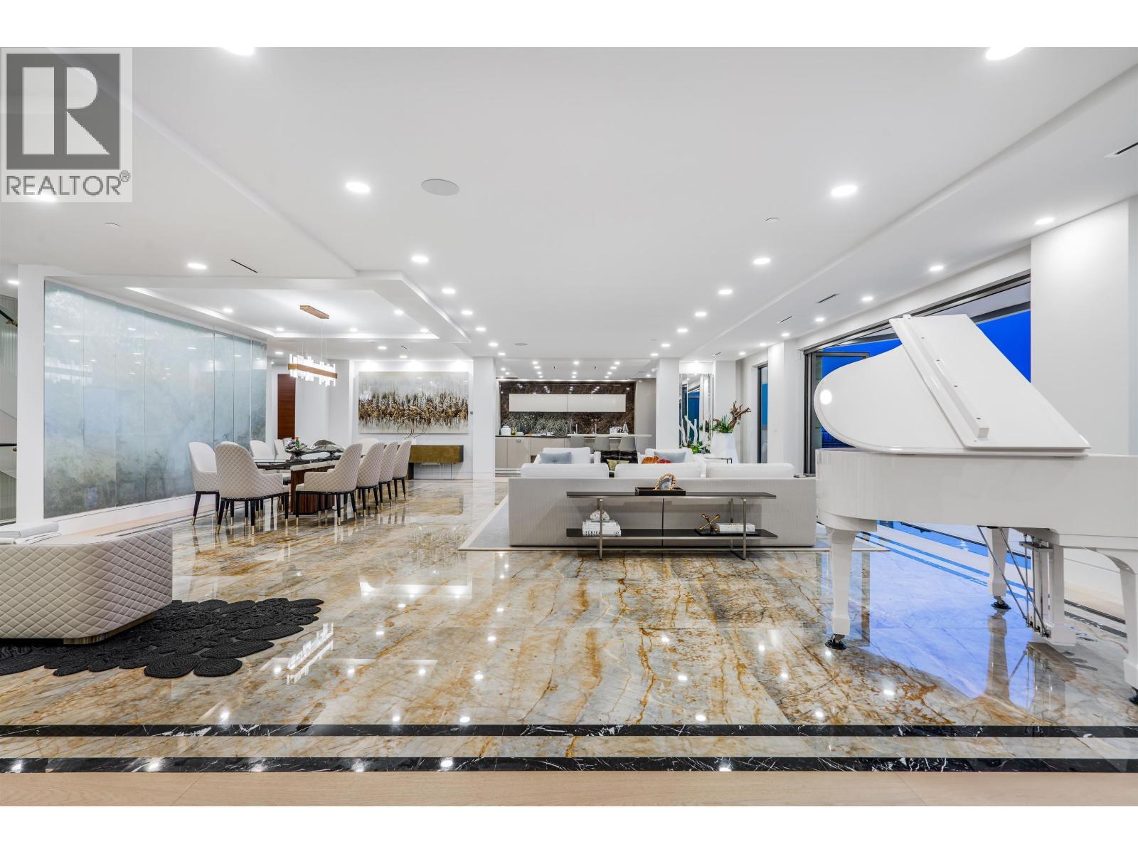 1123 Crestline Road, West Vancouver, BC - Indoor Photo Showing Other Room