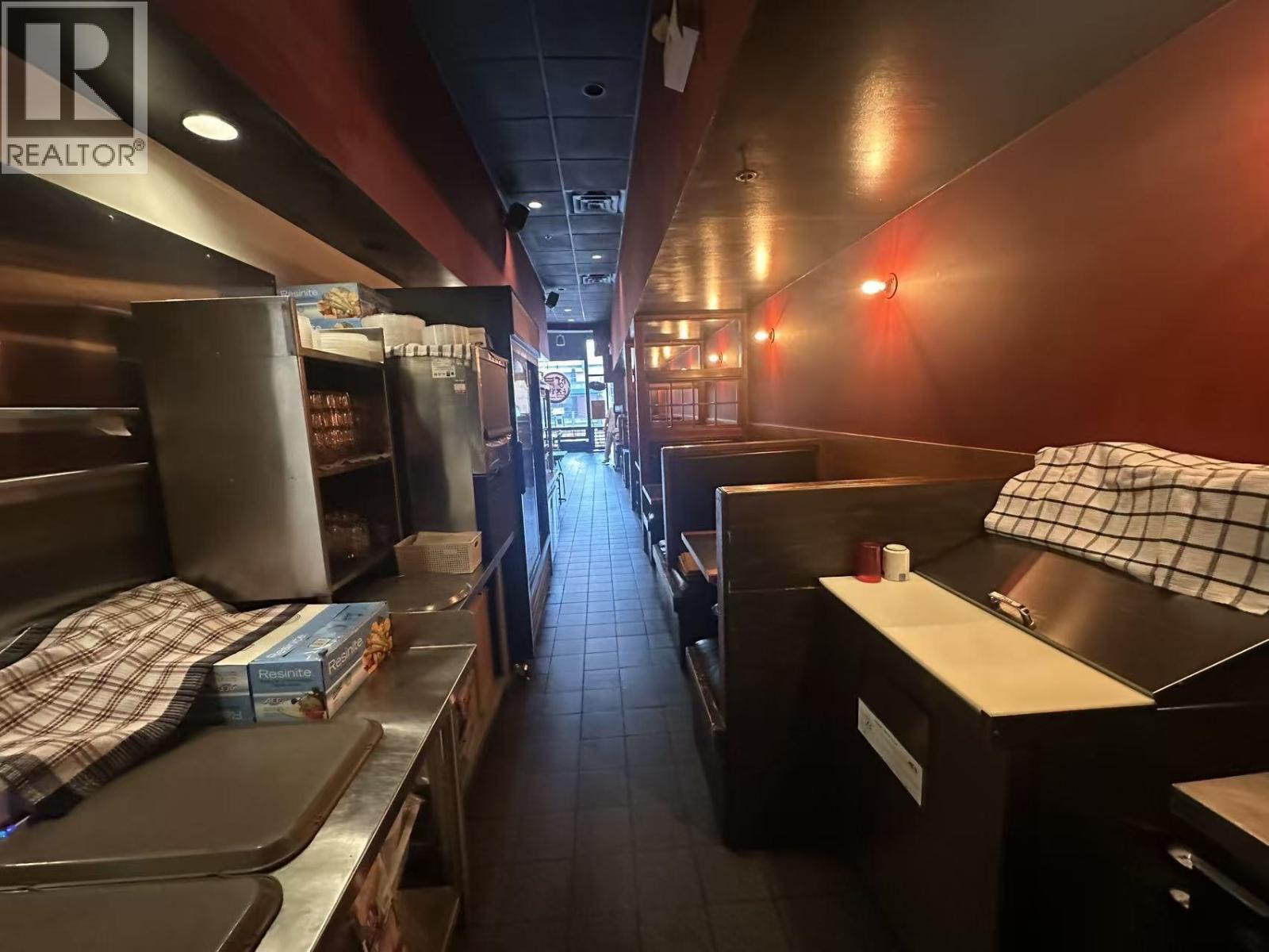 1638 Robson Street, Vancouver, BC