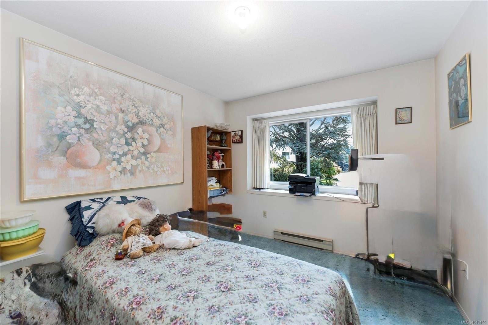 722 Miller Ave, Saanich, BC