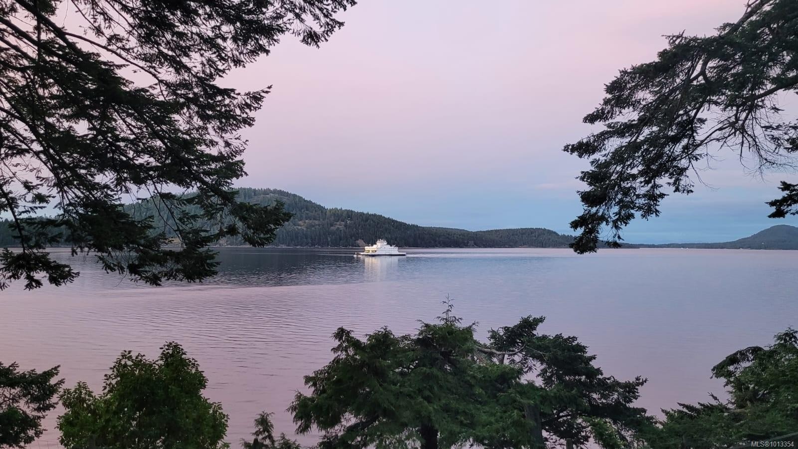 4218 Armadale Rd, Pender Island, BC