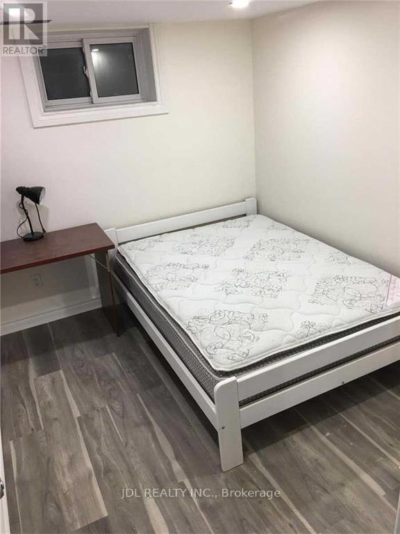 33 Glenshephard Drive, Toronto, ON - Indoor