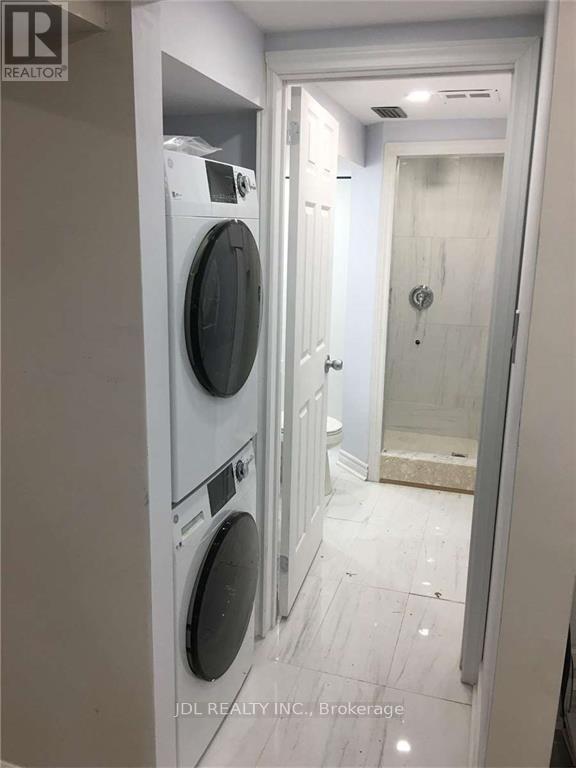 33 Glenshephard Drive, Toronto, ON - Indoor Photo Showing Laundry Room