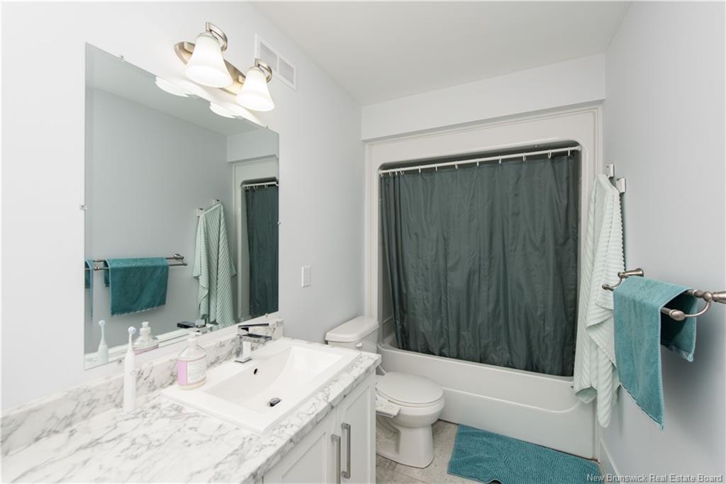 24 Satleville, Riverview, NB