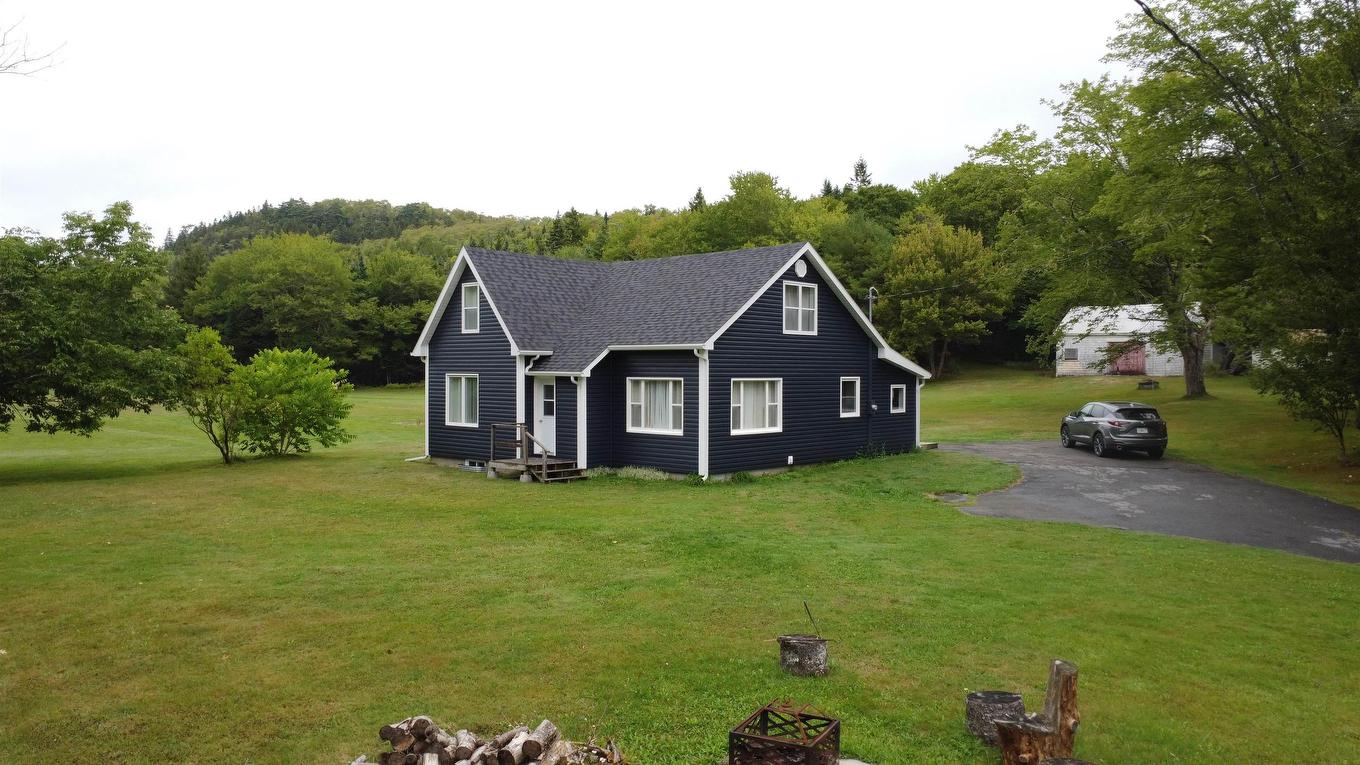 8664 Highway 7, Sherbrooke, NS