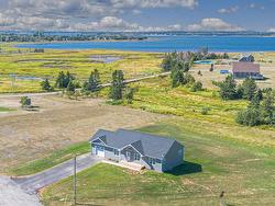 27 CONNOR Drive Mermaid, PE C1B 4J9